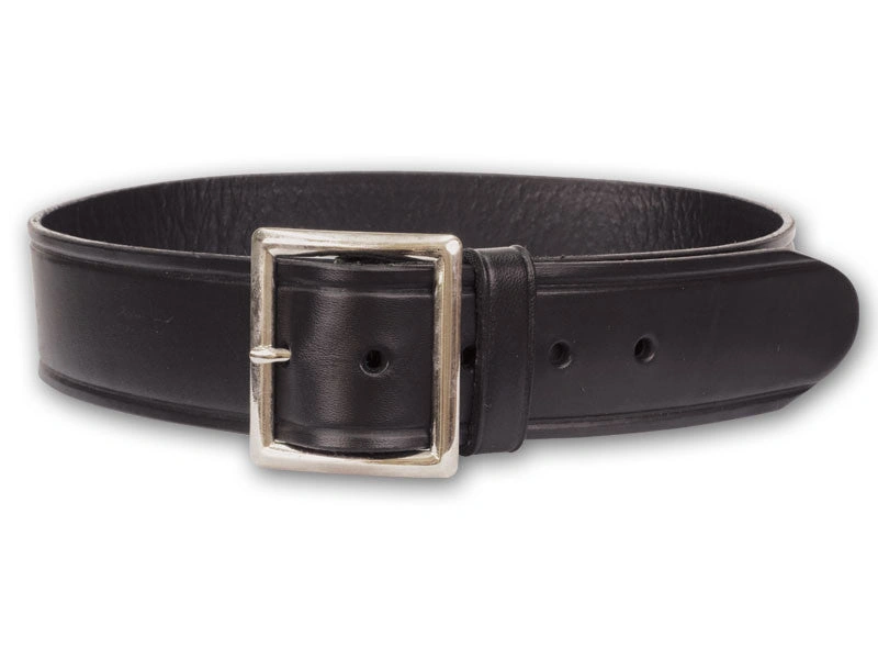 Ceinture Garrison 4,4 cm : Boucle noire ou chromée, style intemporel et élégance garantie.
